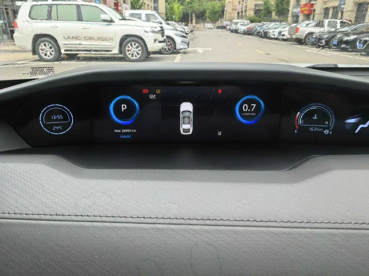 ChangAn 2024 UNI-V 1.5T Prestige Automatic 17