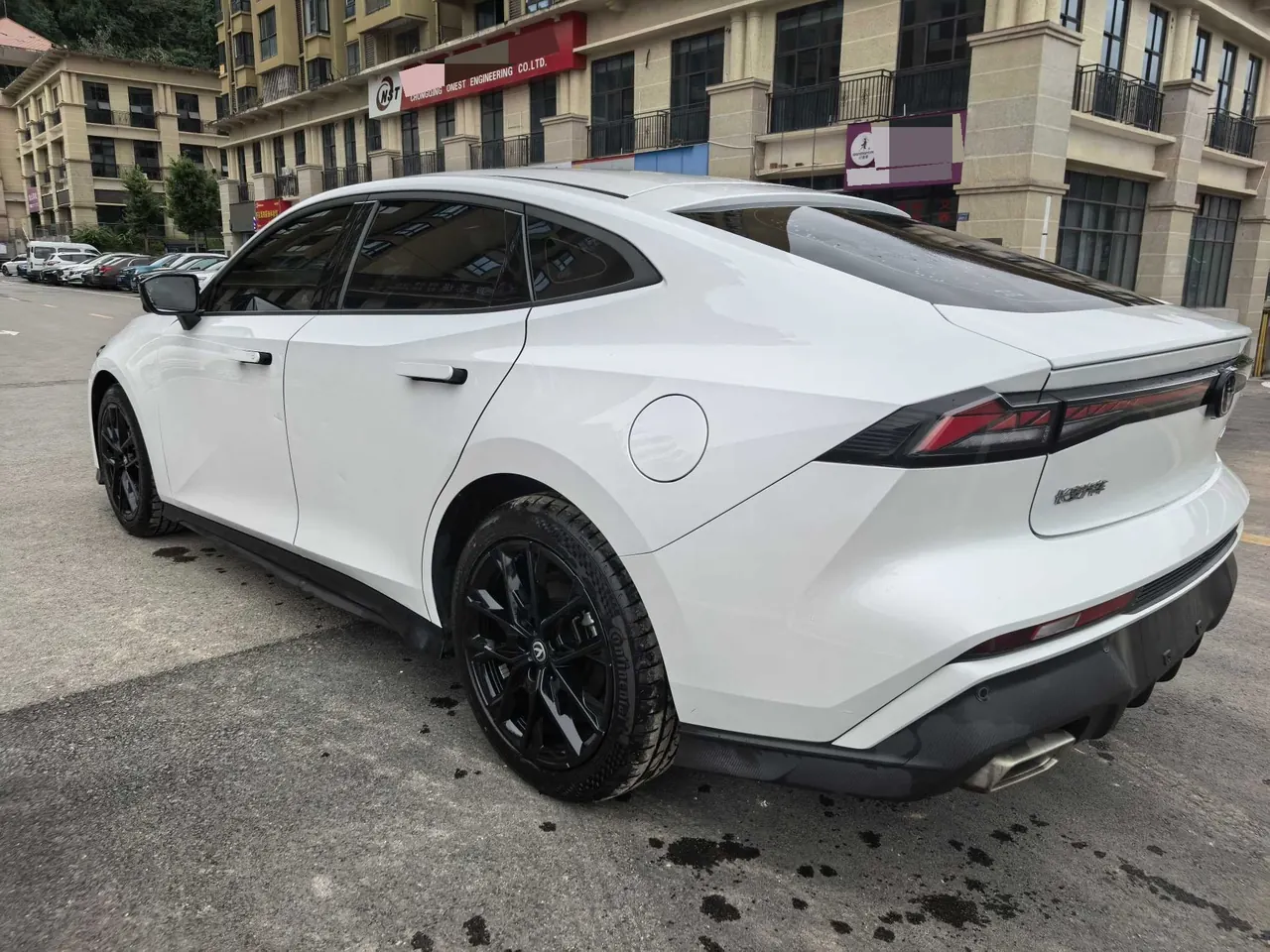 ChangAn 2024 UNI-V 1.5T Prestige Automatic 6