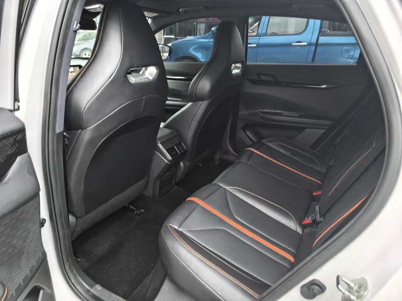 ChangAn 2024 UNI-V 1.5T Prestige Automatic 8
