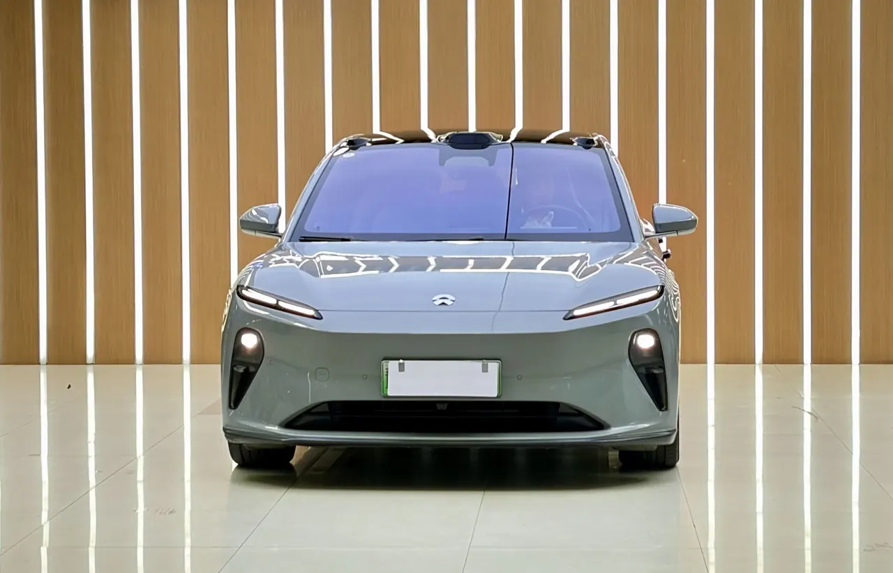 NIO 2024 ET5T 75kWh Touring automatic 2