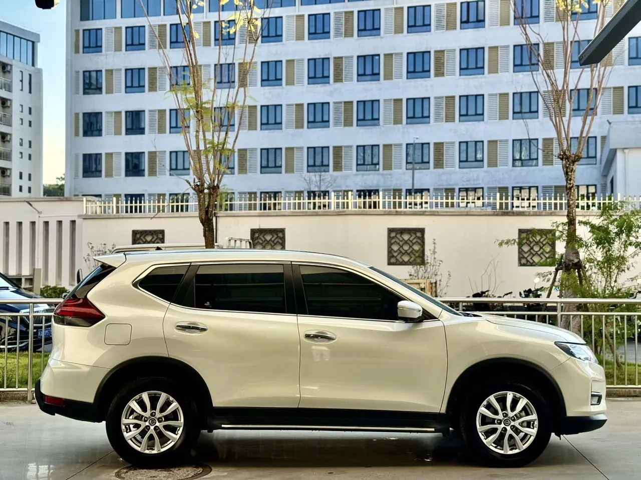 Nissan 2023 Qijun Glory 2.0 Stepless Two-Drive Smart Joint Premium Edition Automatic Gear 15