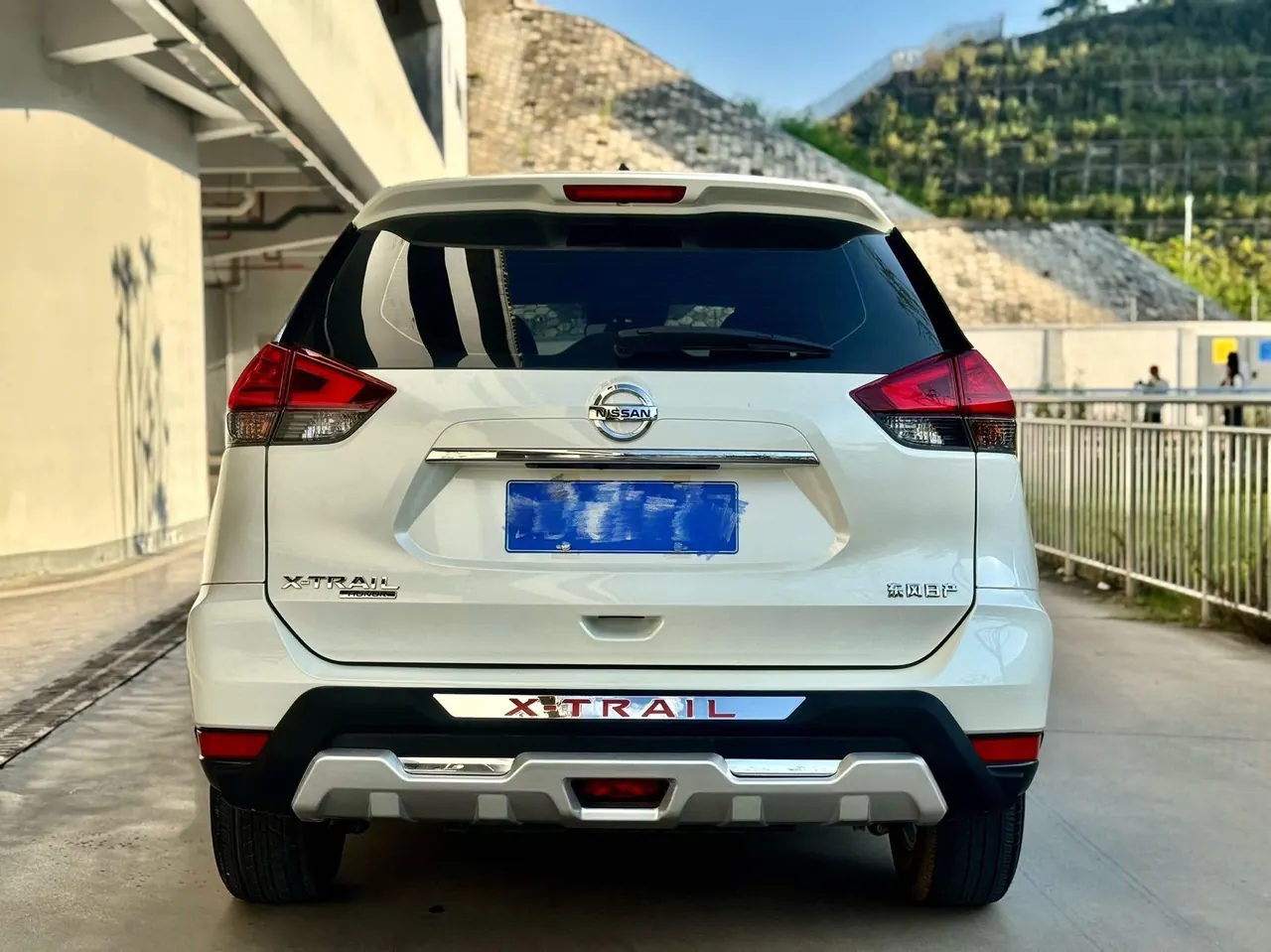 Nissan 2023 Qijun Glory 2.0 Stepless Two-Drive Smart Joint Premium Edition Automatic Gear 18