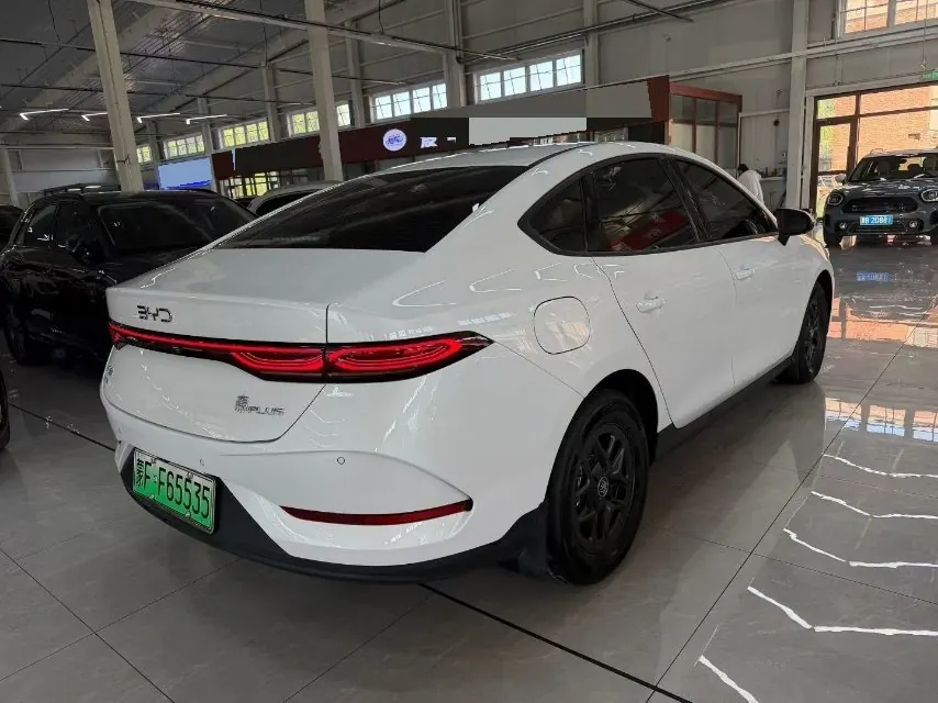 BYD 2024 Qin L DM-i 1.5 stepless 80KM leading automatic gear 9