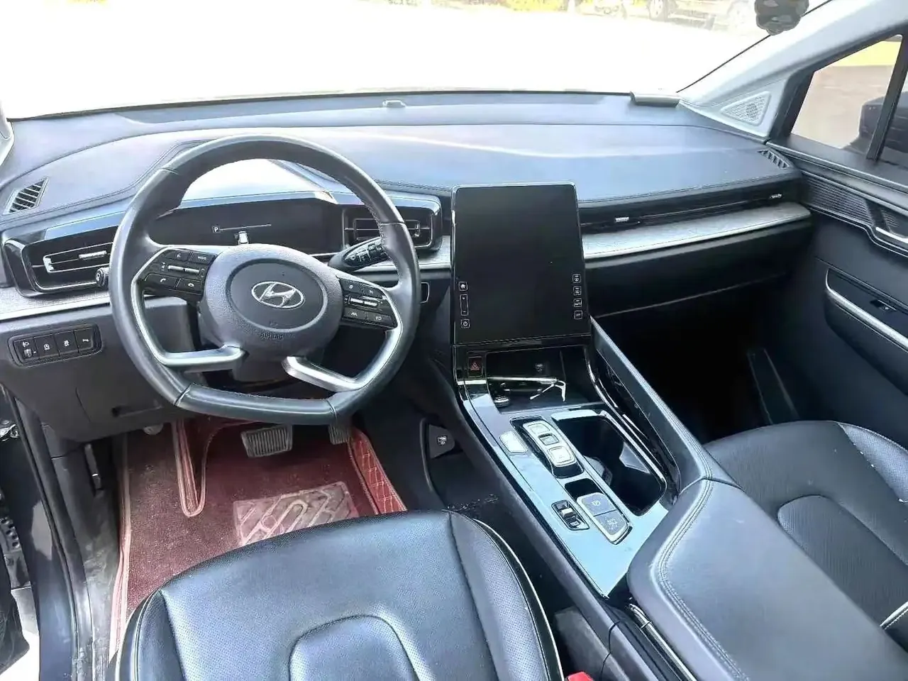 Hyundai 2024 Kusto 1.5TGDi 270TGDi TOP Zhiai Flagship Automatic Gear 3