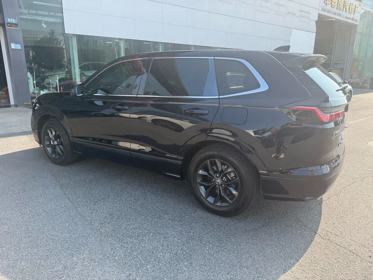 Honda 2025 Hao Ying 1.5T Stepless 240TURBO Two-Drive Elite Edition 5-seat Automatic Gear 4