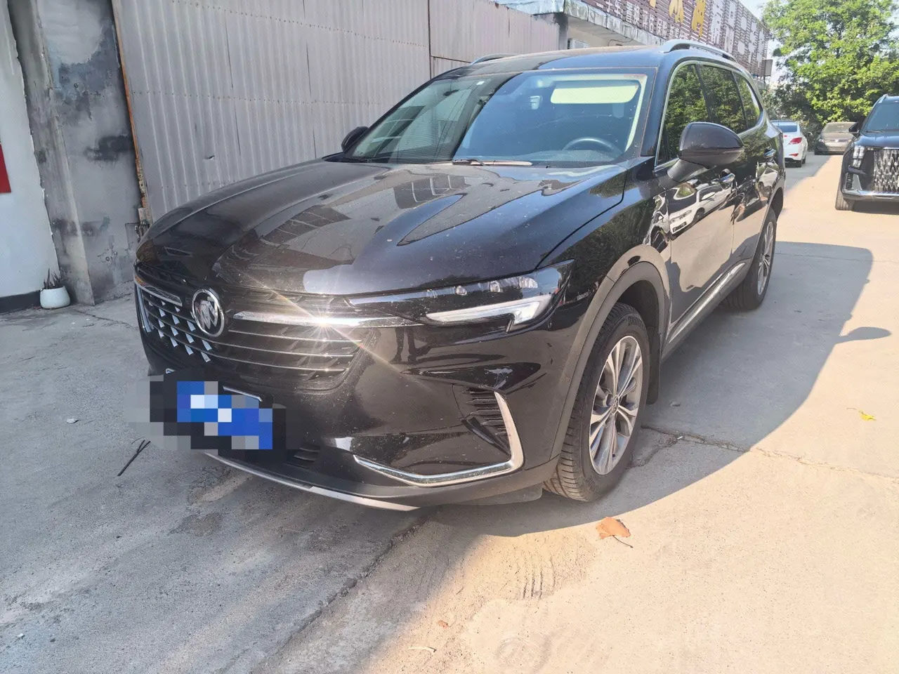Открыть галерею: Buick 2022 Angkewei Plus 48V 2.0T 652T 4-wheel drive luxury 5-seat automatic gear