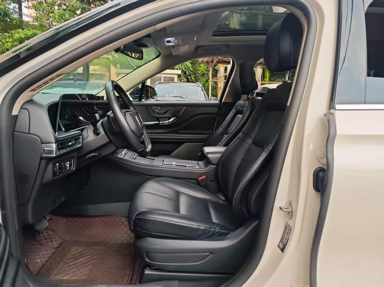 Lincoln 2023 adventurer 2.0T two-wheel drive exclusive edition automatic gear 4