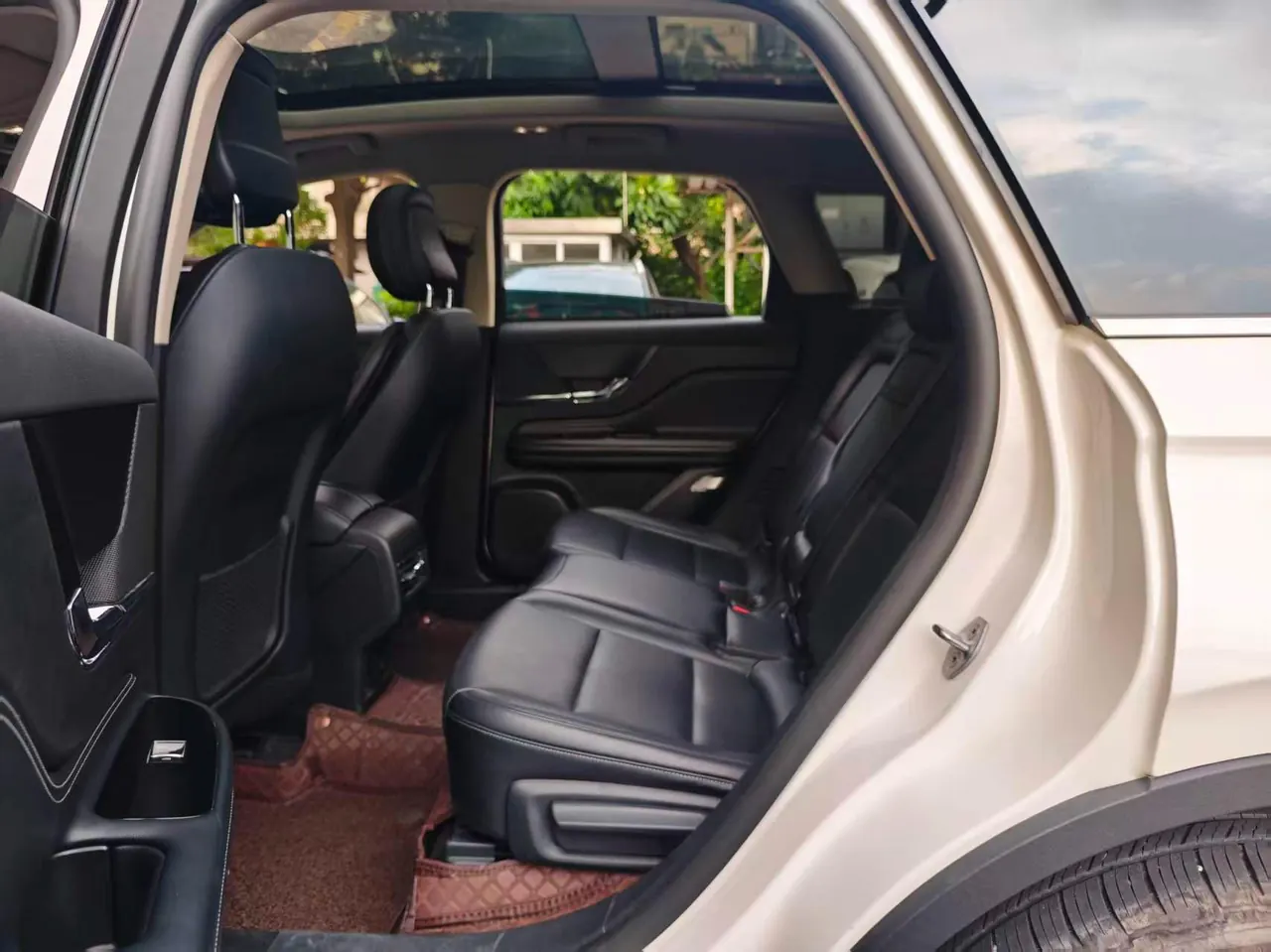 Lincoln 2023 adventurer 2.0T two-wheel drive exclusive edition automatic gear 5