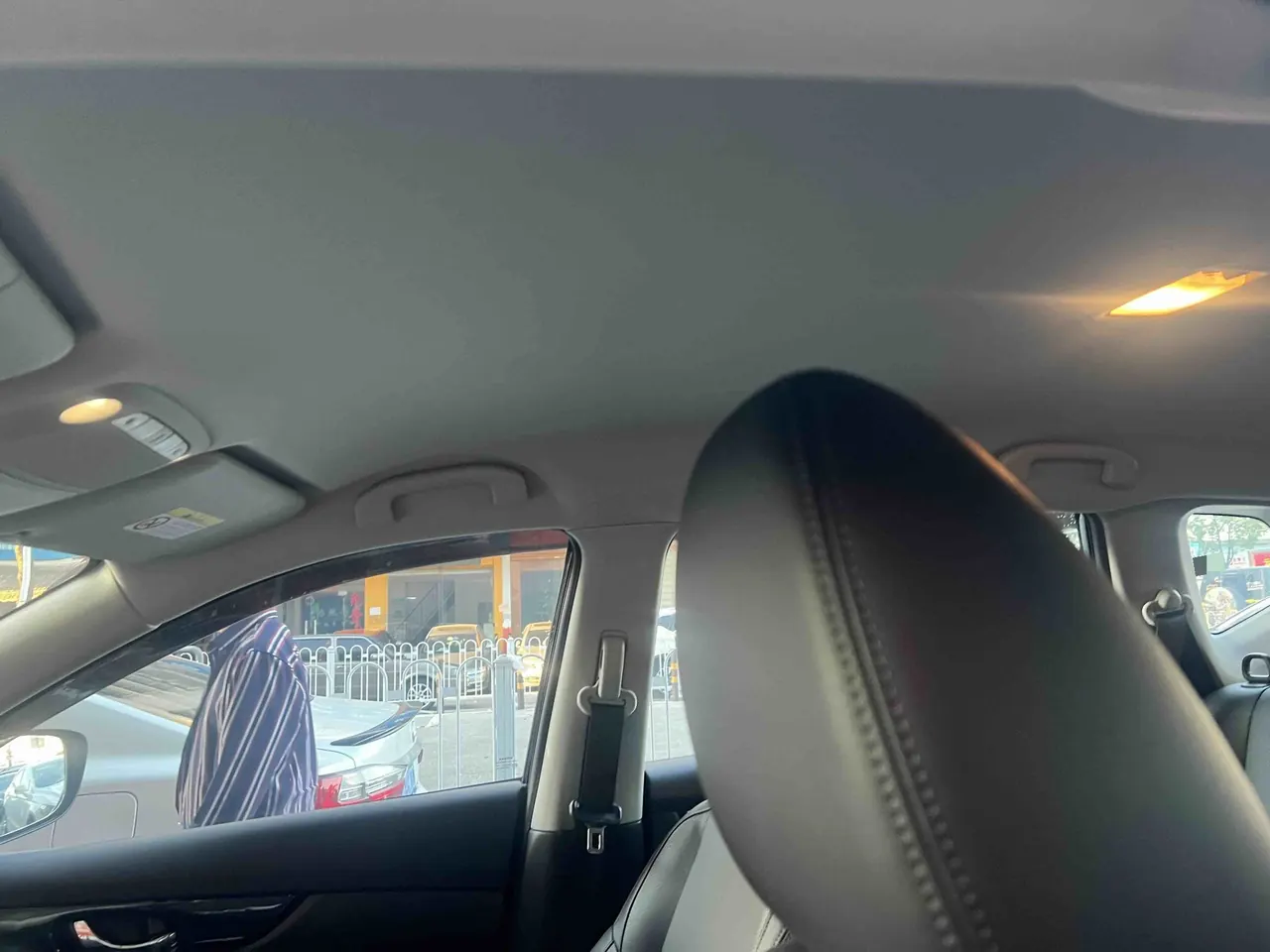Nissan 2025 Qijun Honor 2.0 Stepless Two-Drive True Edition Automatic Gear 4
