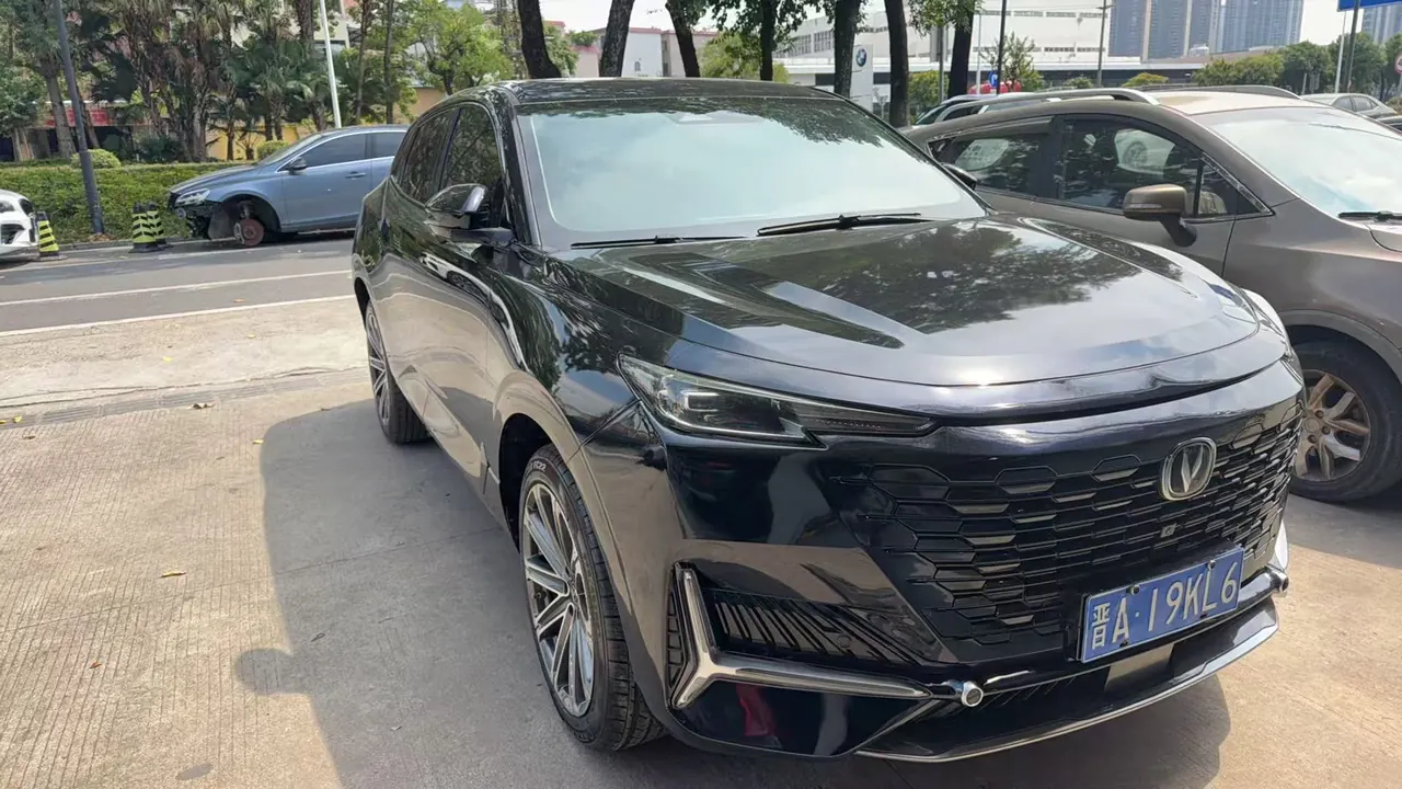 ChangAn 2021 UNI-K 2.0T Honorable Automatic 3