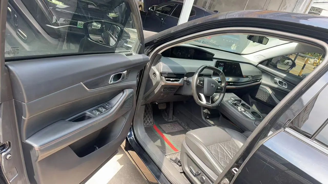 ChangAn 2021 UNI-K 2.0T Honorable Automatic 7
