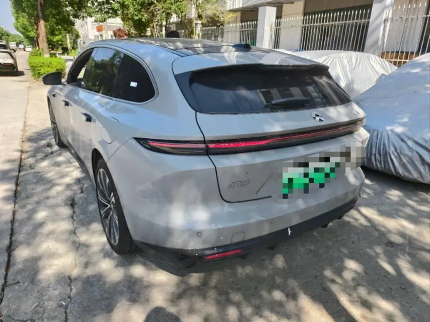 NIO 2025 ET5T 75kWh Touring automatic 2