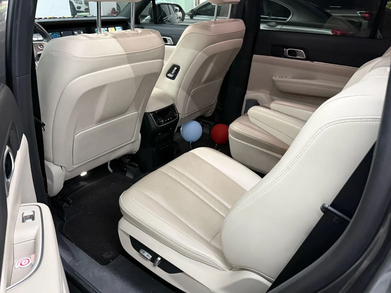 Li 2020 ONE 1.2T extended range 6-seat automatic gear 4