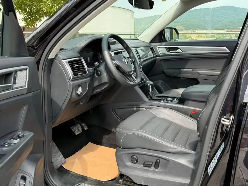 Volkswagen 2020 Tuang 2.0TSI 380TSI Four-wheel Drive Deluxe Edition Automatic Gear 4