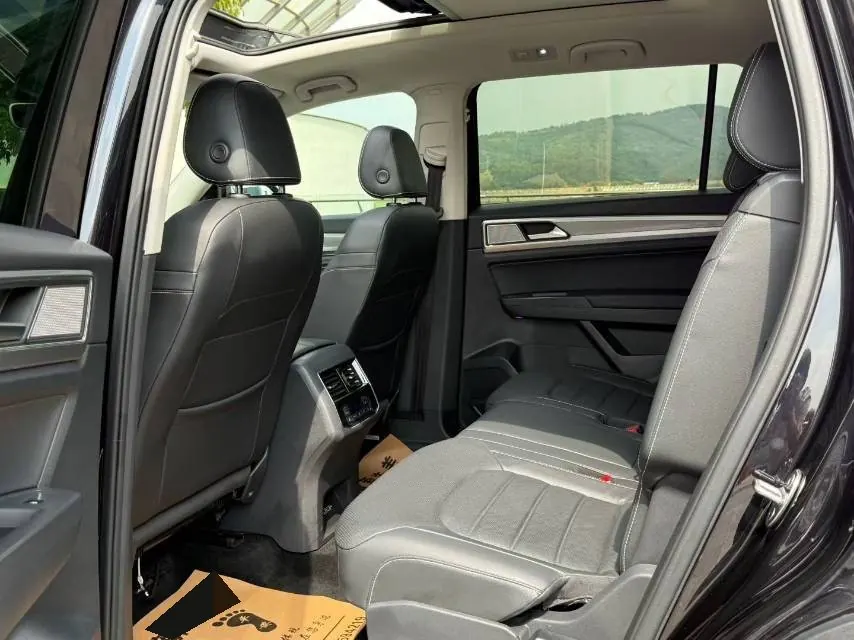 Volkswagen 2020 Tuang 2.0TSI 380TSI Four-wheel Drive Deluxe Edition Automatic Gear 6
