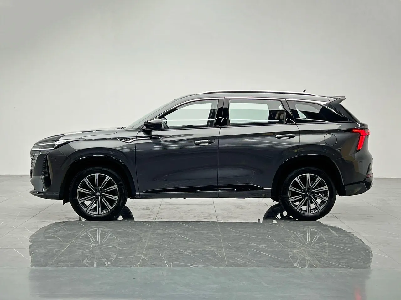 ChangAn 2025 CS75 PLUS 1.5T Champion Edition 3