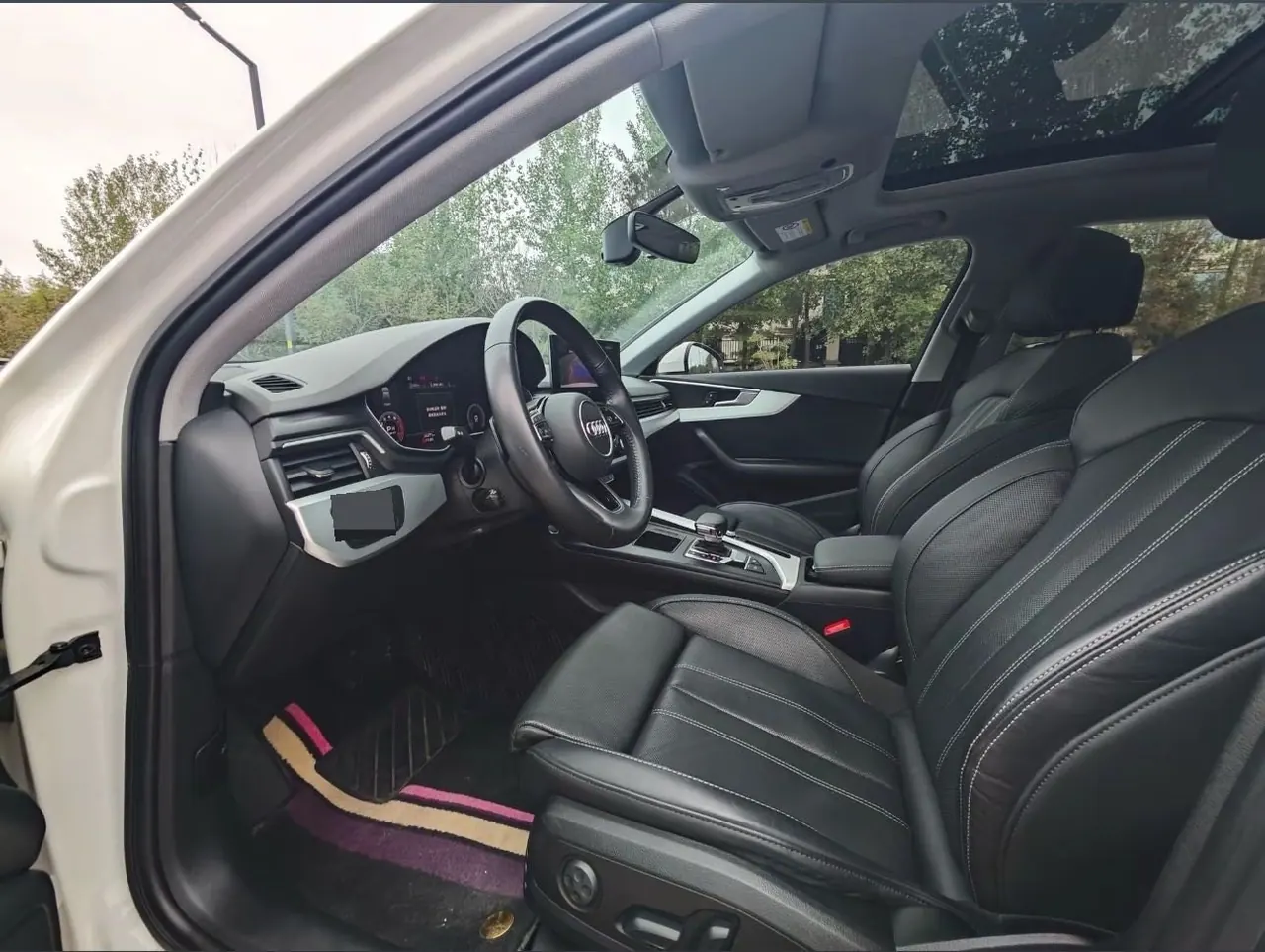Audi 2020 A4L 2.0TFSI 40TFSI Fashion Dynamic Automatic 3