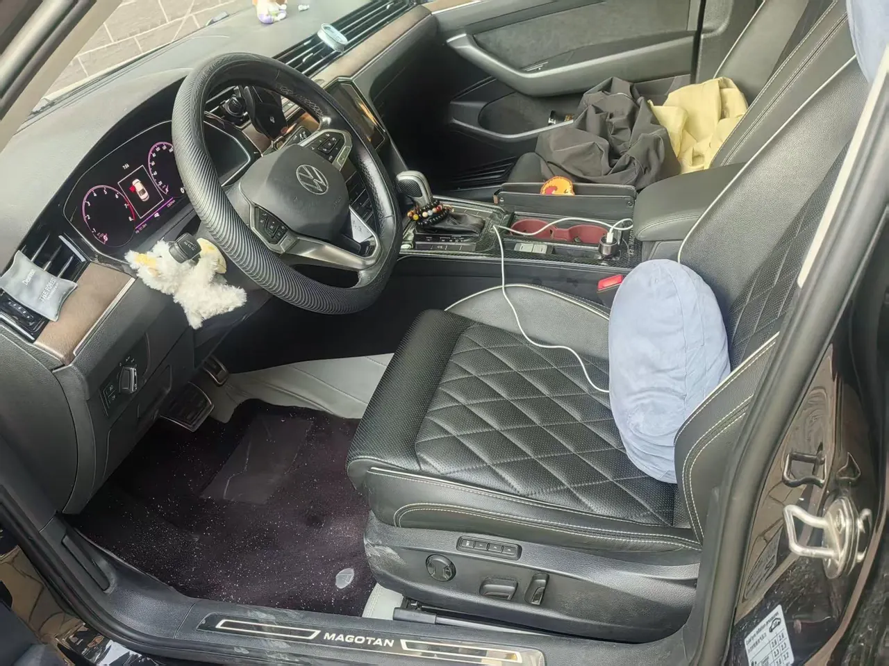Volkswagen 2020 Magotan 2.0TSI 330TSI Premium Automatic 3