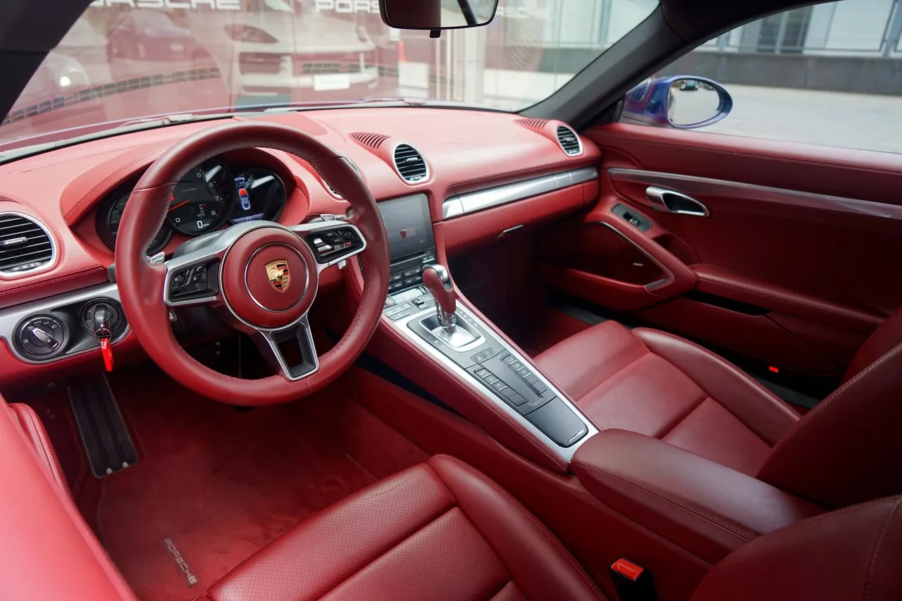 Porsche 718 (Imported) 2020 718 Carman 2.0T Automatic 13