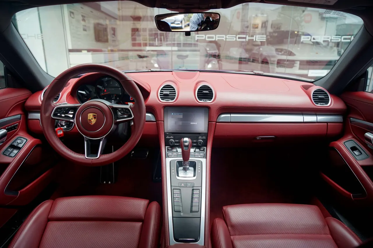 Porsche 718 (Imported) 2020 718 Carman 2.0T Automatic 9