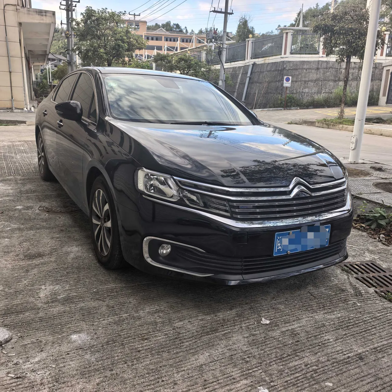 Citroen 2021 C6 1.8THP 400THP Comfort Edition Automatic Gear 2