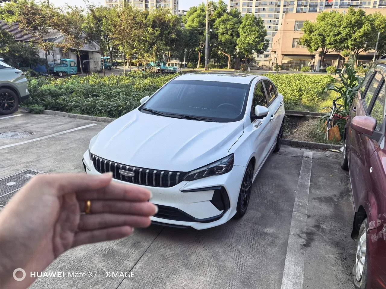 Открыть галерею: Geely 2024 Plantronics COOL 1.5T COOL Longteng Edition Automatic Gear