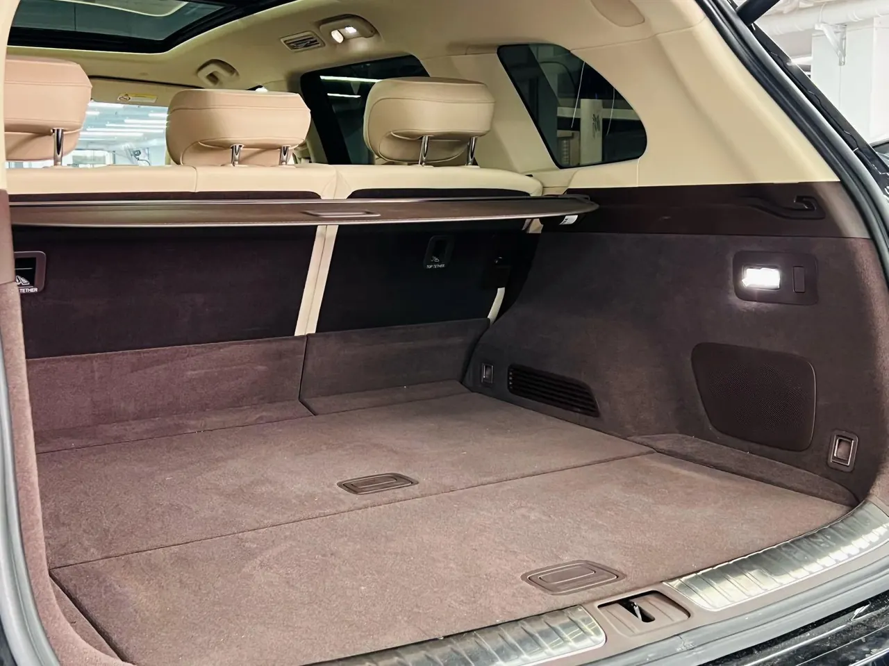 AITO 2024 AITO M 350.00g Drive Plus Edition 5-seat Automatic Gear 3