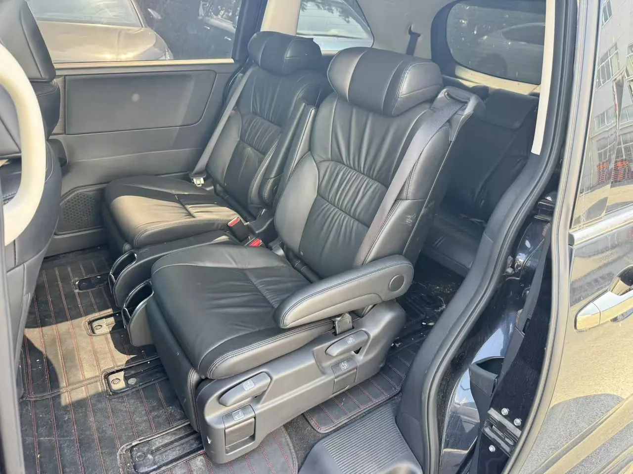 Honda 2024 Odyssey Hybrid 2.0 Stepless Sharp and Glory Edition Automatic Gear 6