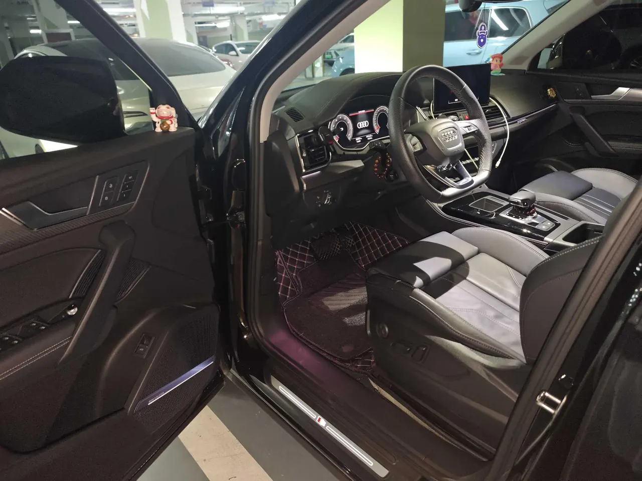 Audi 2022 Q5L 2.0TFSI 45TFSI luxury dynamic automatic transmission 4
