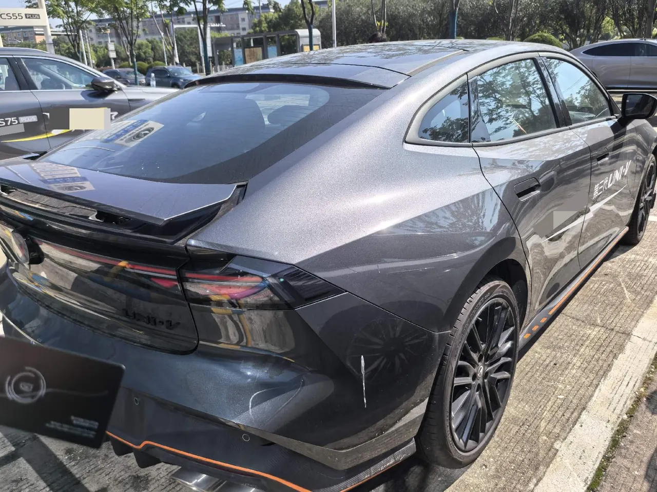 ChangAn 2024 UNI-V 2.0T classic sports automatic 2