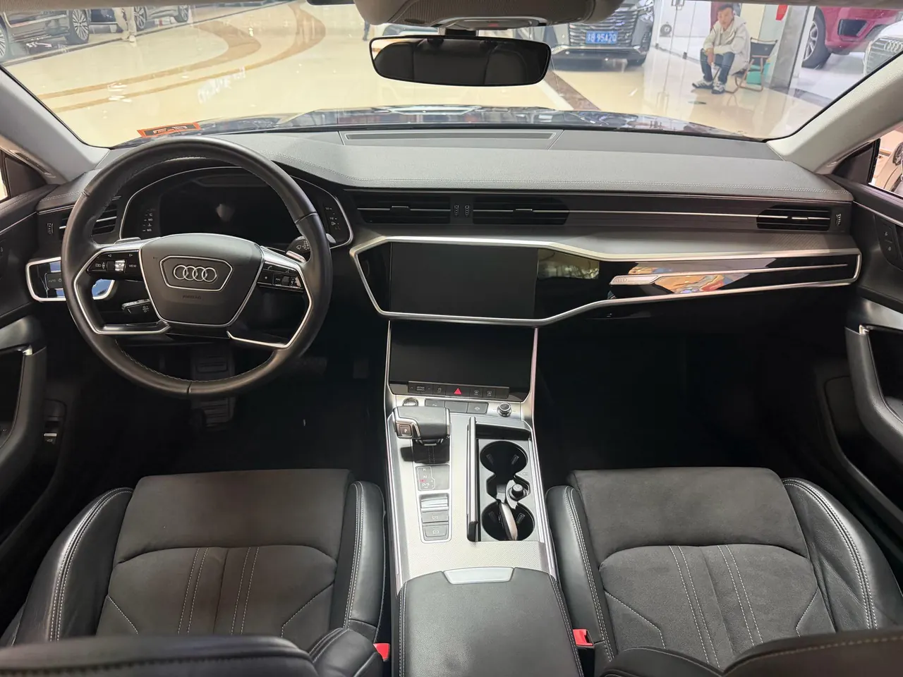 Audi 2024 A7L 2.0TFSI 45TFSI S-line Zhumeng Crystal Set Automatic Gear 8