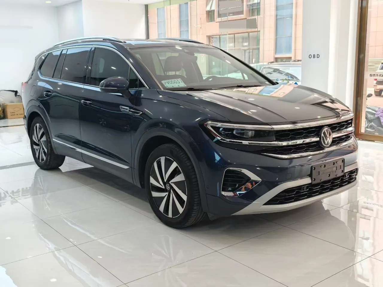 Volkswagen 2021 models with 2.0TSI 380TSI four-wheel drive luxury premium Pro limited edition automatic gear 3
