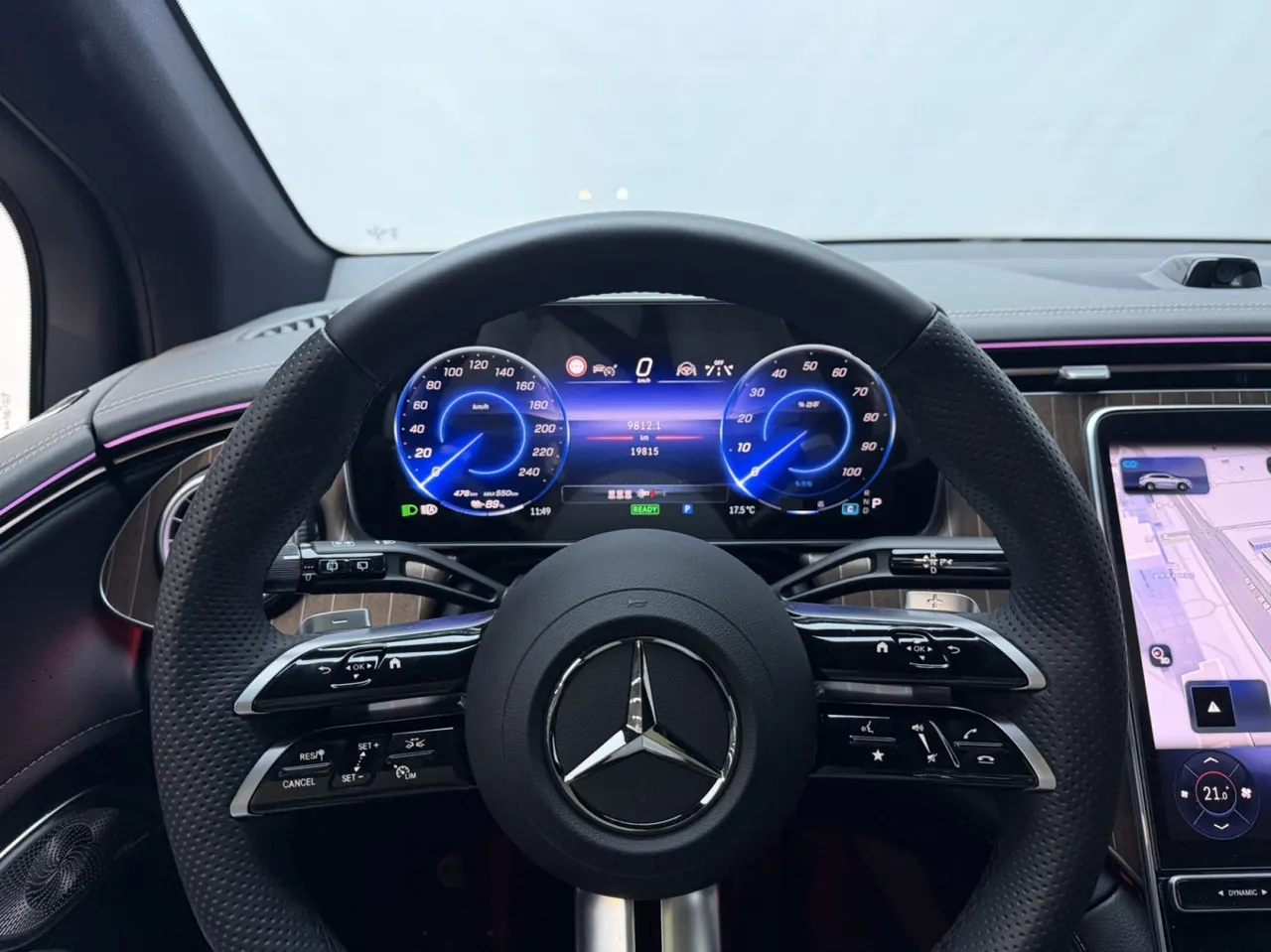 Mercedes Benz 2024 EQE SUV 500 4MATIC EQE SUV 500 4MATIC Deluxe Edition Automatic 3
