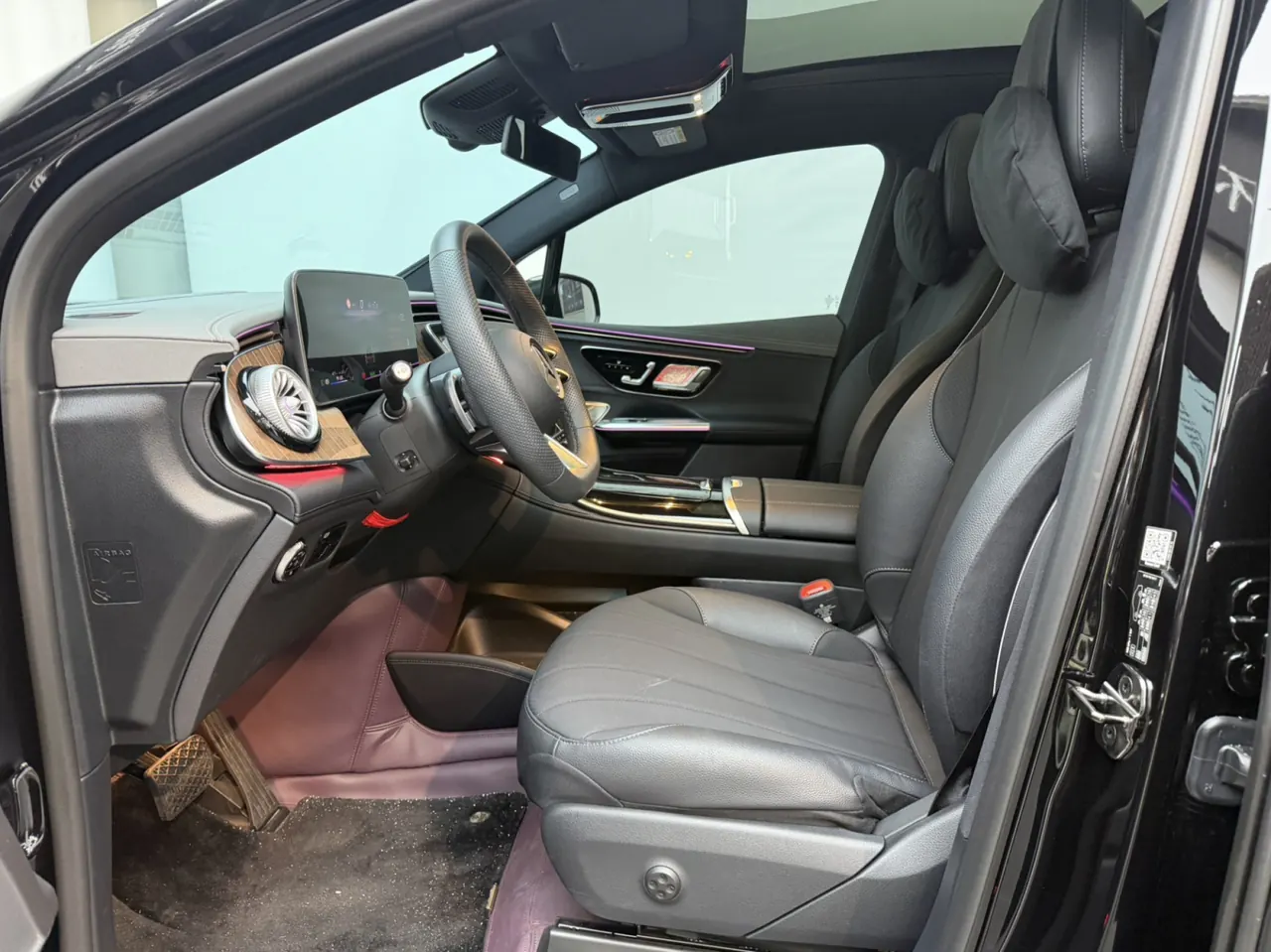 Mercedes Benz 2024 EQE SUV 500 4MATIC EQE SUV 500 4MATIC Deluxe Edition Automatic 5