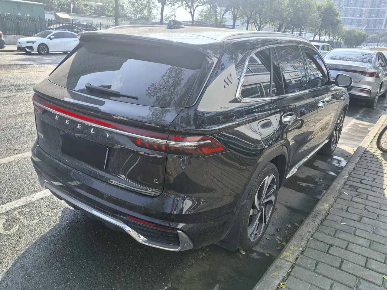 Geely 2021 XingyueL (Monjaro) 2.0TD EVO two-wheel drive smart automatic gear 5