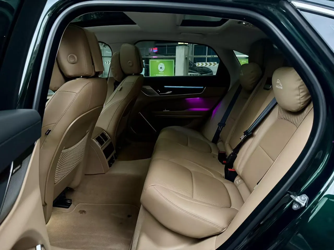 Jaguar 2025 XFL 2.0T P 12500.00g Drive Enjoy Deluxe Edition Automatic Gear 3