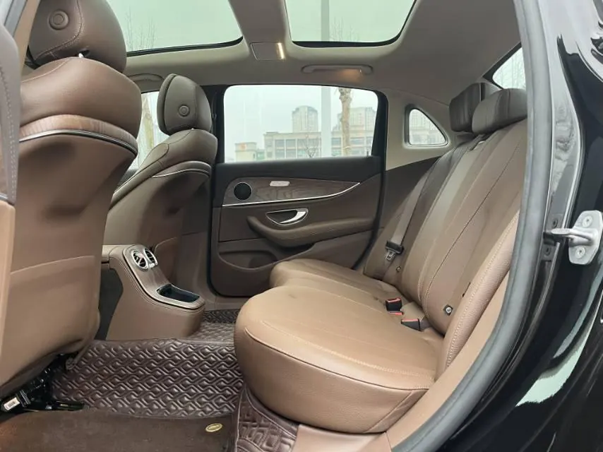 Mercedes Benz E-Class 2023 E 260 L 2.0T (Modified) Automatic Gear 5