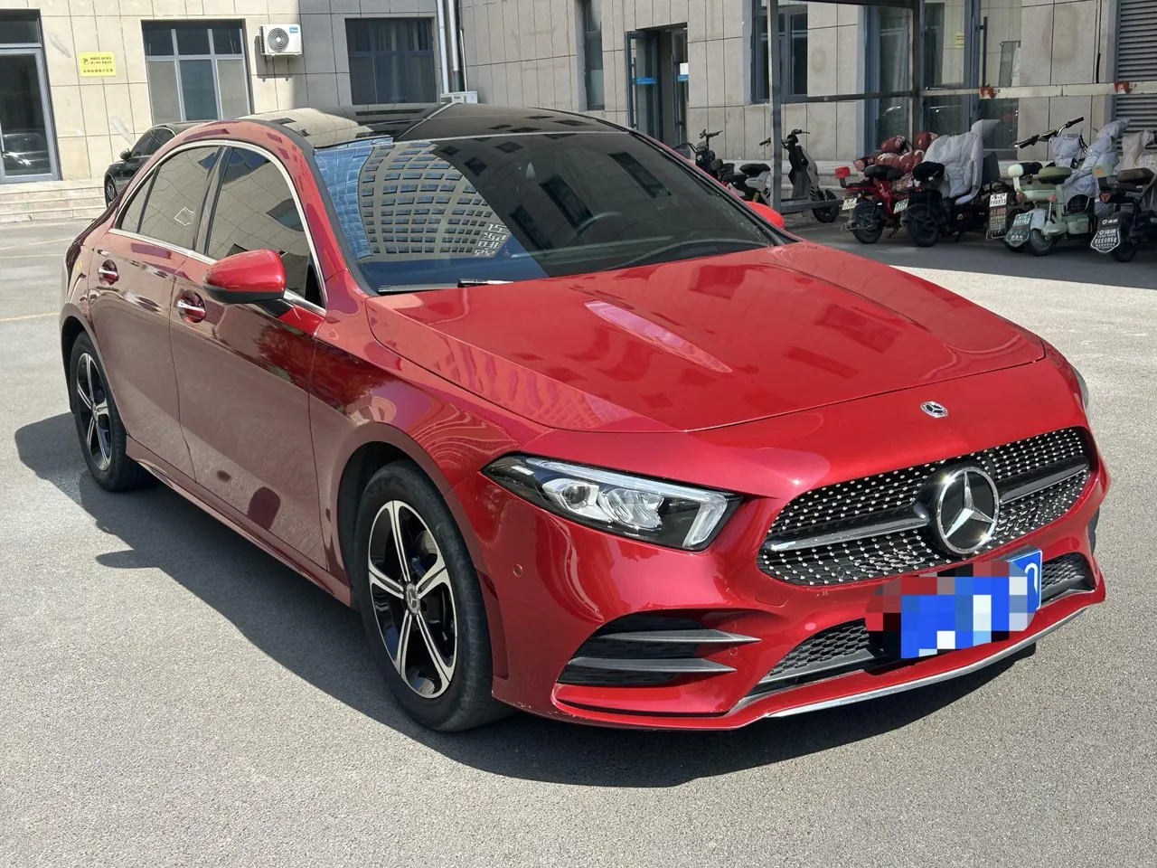 Mercedes Benz Class A 2022 A 200 L 1.3T Dynamic Automatic 3