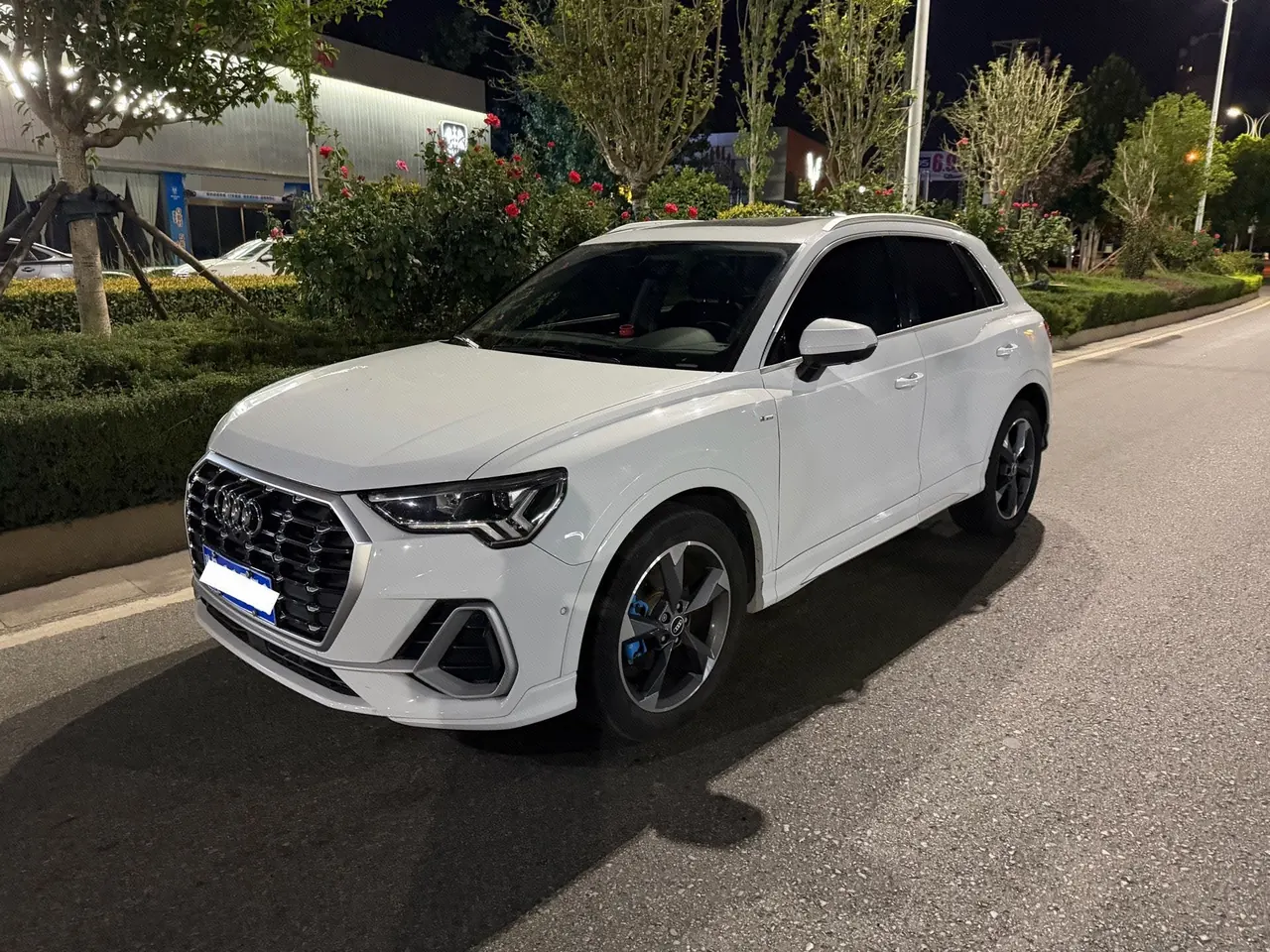 Open image lightbox: Audi 2021 Q3 1.4TFSI 35TFSI Fashion Elegant Automatic Gear