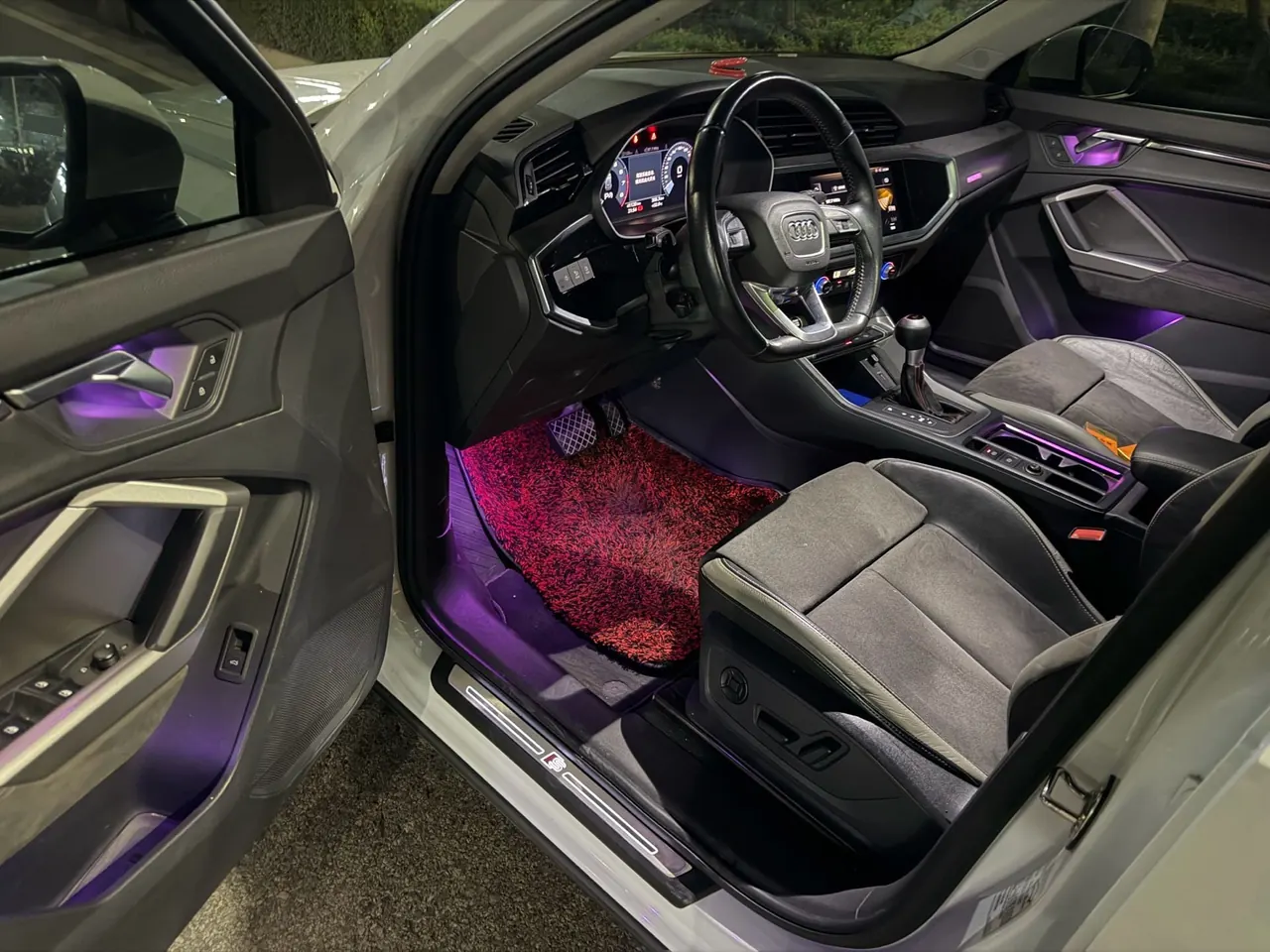 Audi 2021 Q3 1.4TFSI 35TFSI Fashion Elegant Automatic Gear 4