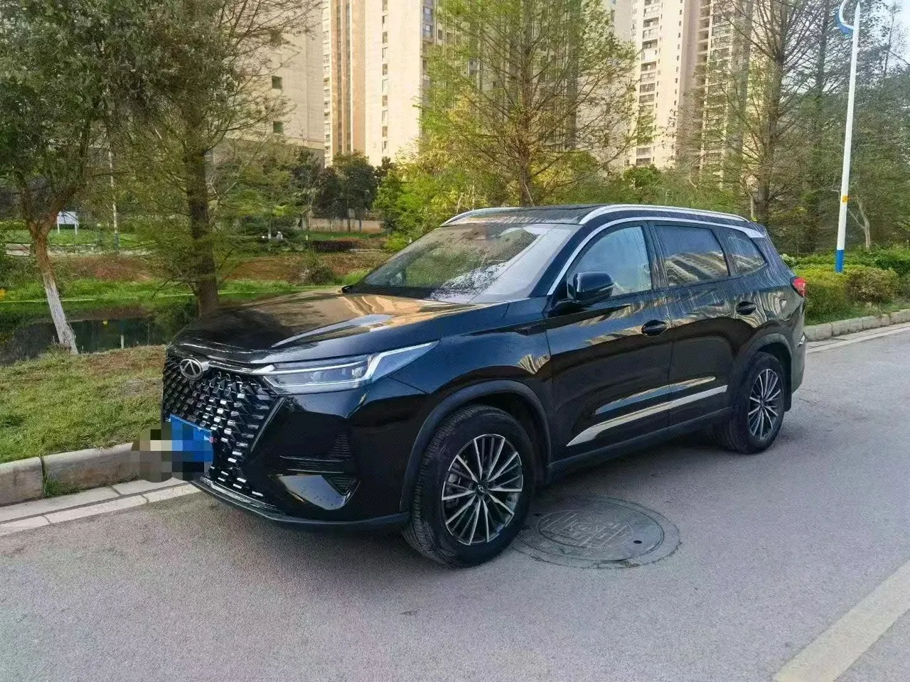 Chery 2024 Ruihu 8 PRO 1.6T 290T Champion Edition Two-Drive Peak Edition 5-seat Automatic Gear - View 1