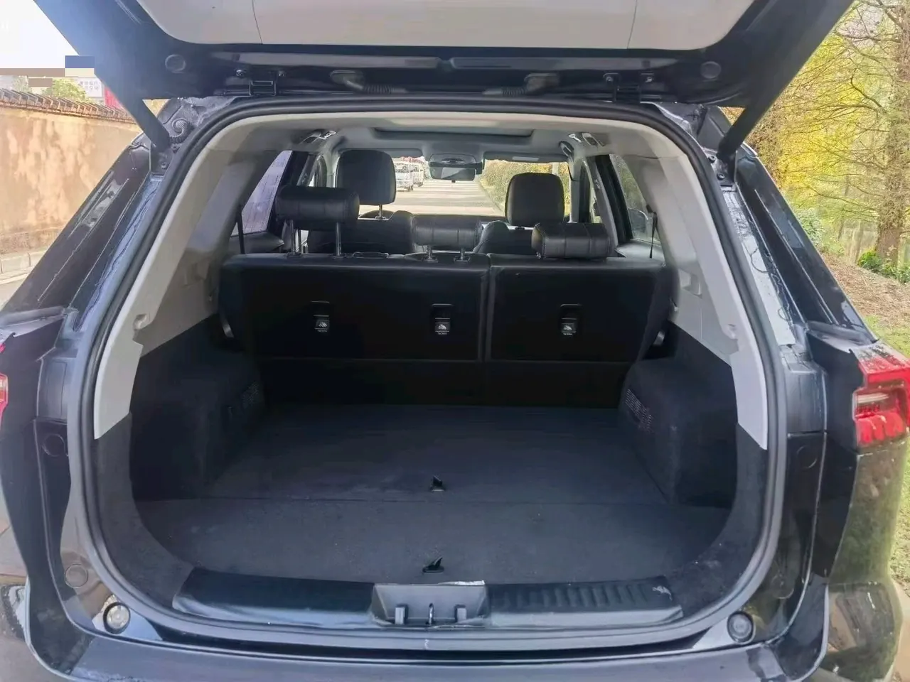 Chery 2024 Ruihu 8 PRO 1.6T 290T Champion Edition Two-Drive Peak Edition 5-seat Automatic Gear 7