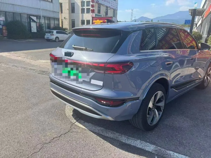 Audi 2025 Q6L e-tron Long Endurance Edition Automatic Gear 6
