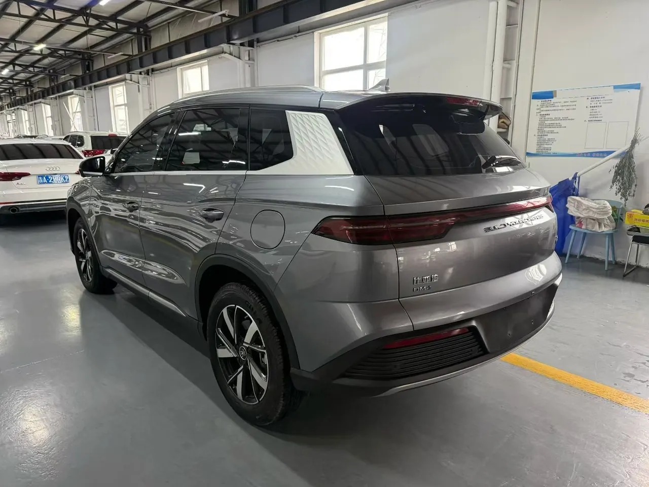 BYD Song Pro New Energy 2023 Song Pro DM-i 1.5 Stepless Champion Edition Pilot 71KM Automatic Gear 5