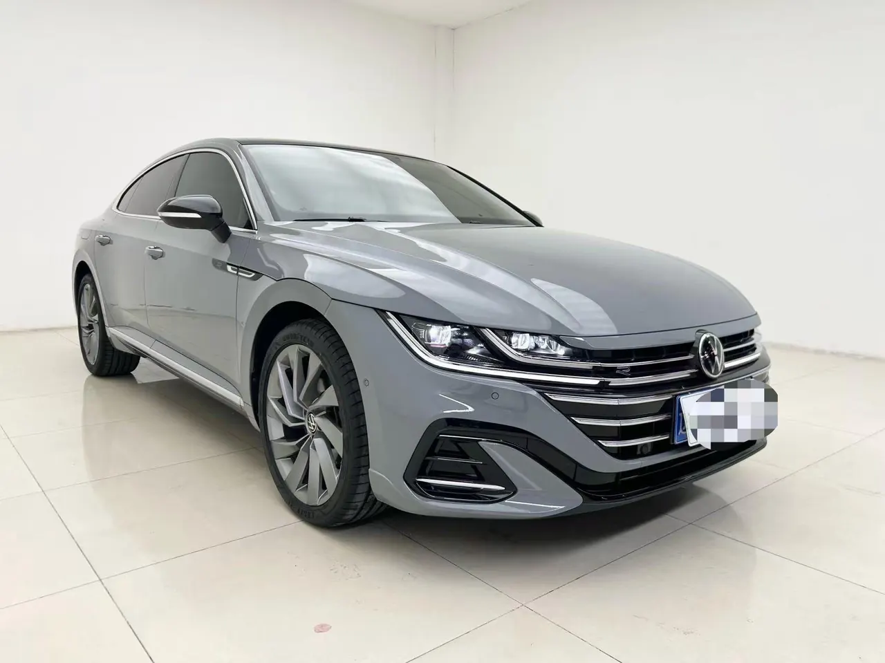 Volkswagen 2021 CC 2.0TSI 380TSI Shining Edition Automatic Gear 4