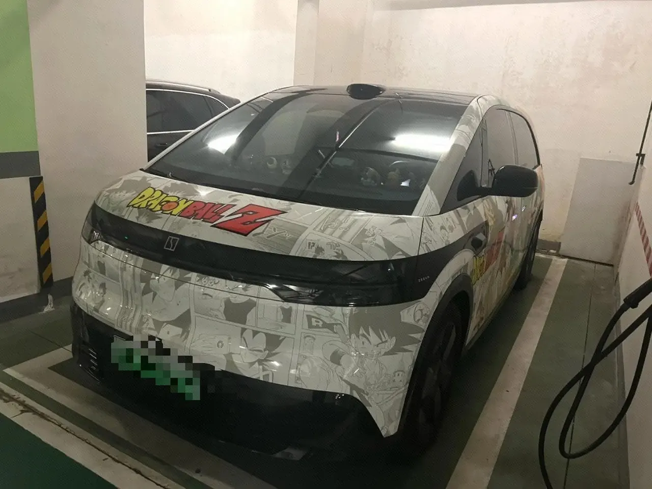 Zeekr 2025 Zeekr MIX Long Endurance Smart Driving Edition Automatic Transmission - View 1