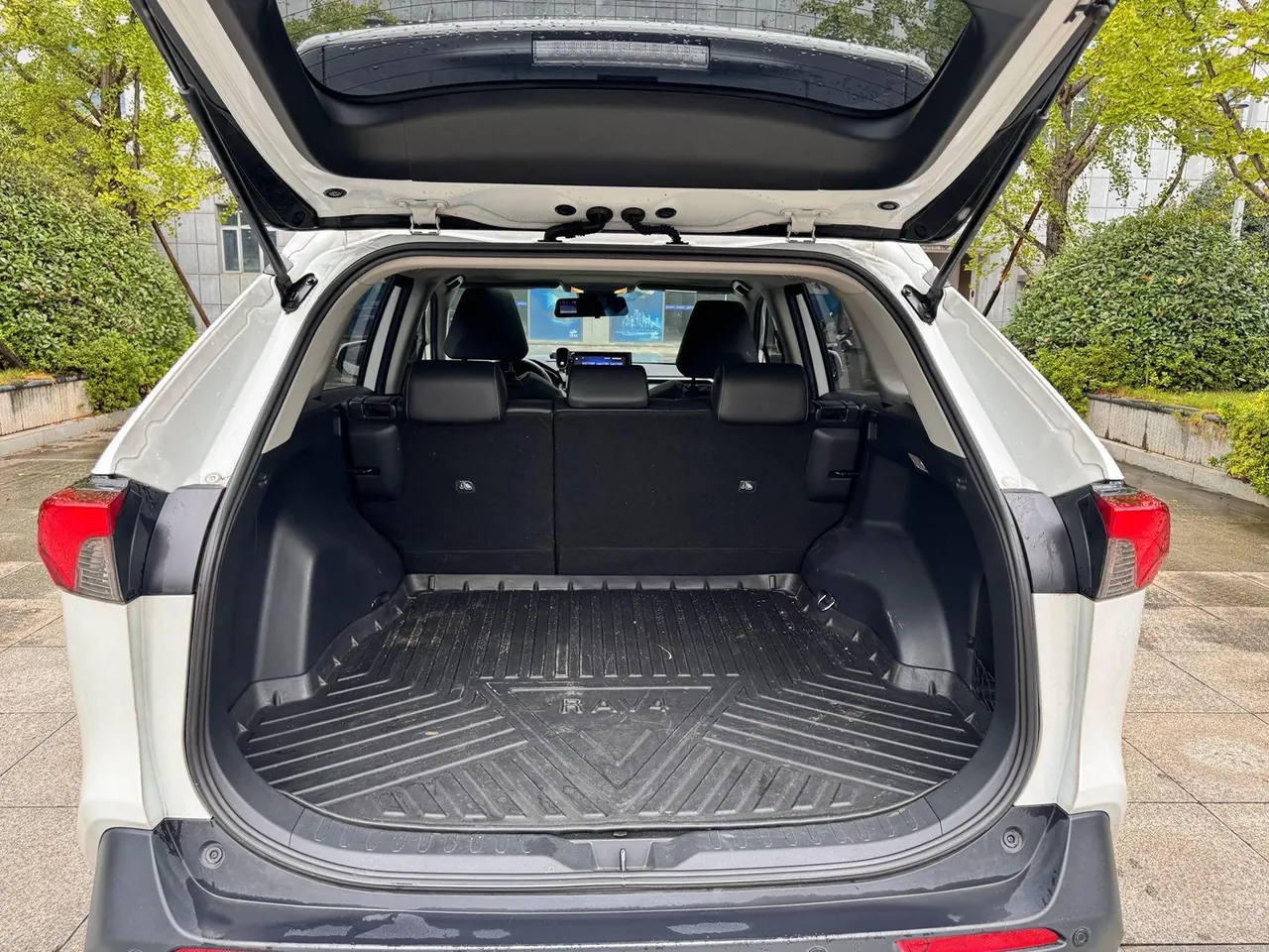 Toyota 2021 RAV4 Rongbo 2.0 Stepless Two-Drive City Edition Automatic Gear 5