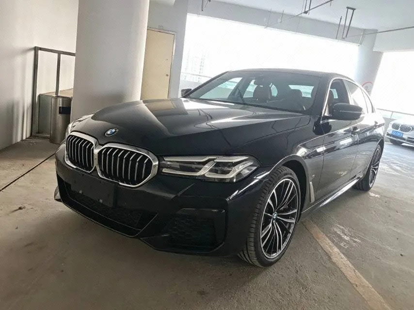 打开图片灯箱:BMW 5 Series 2023 530Li 2.0T Leading M Sports Suit (Modified) Automatic Gear