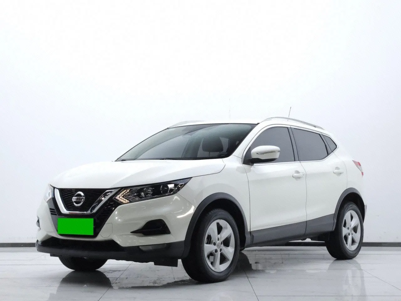 Открыть галерею: Nissan 2021 Xiao Ke 2.0 Stepless XV Smart Edition Automatic Gear