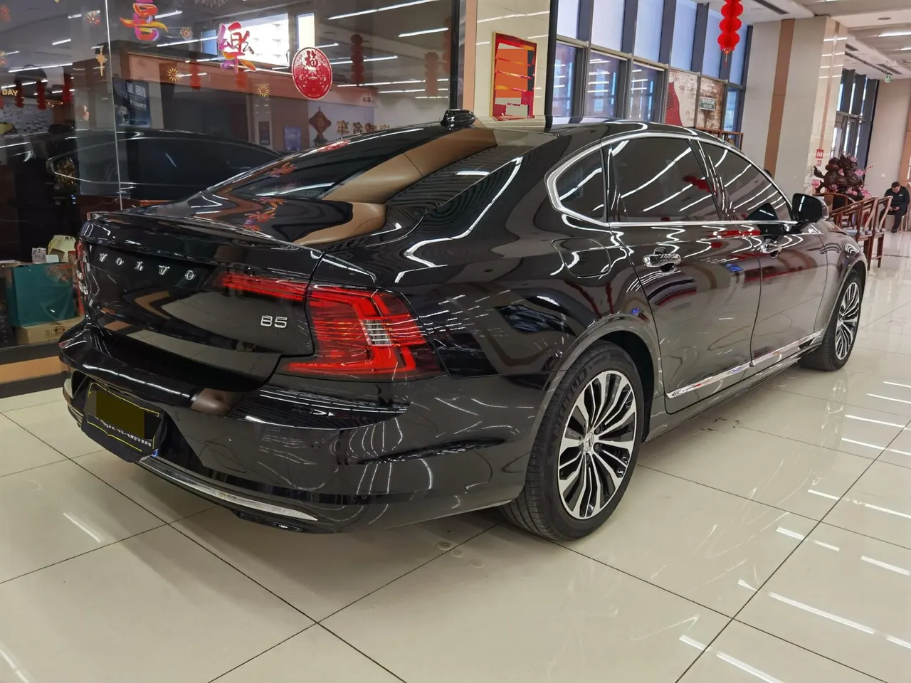 Volvo 2023 S90 48V 2.0T B5 Zhiyi Deluxe Edition Automatic Gear 3